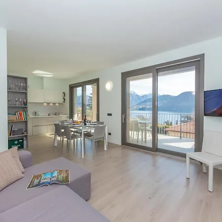 Beautiful 5 Bdrm Modern Penthouse Apartment *